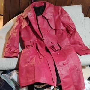 Chic Women's Pink Leather Jacket
